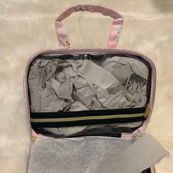 Yumi Kim Makeup Travel Case ❗️SOLD❗️ - Picture 5 of 7